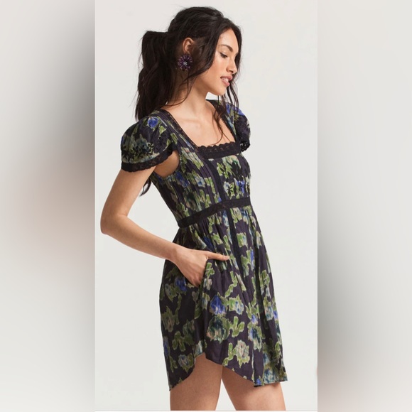 LoveShackFancy Dresses Loveshackfancy Nutmeg Lacetrimmed Embroidered Floralprint Cotton Mini